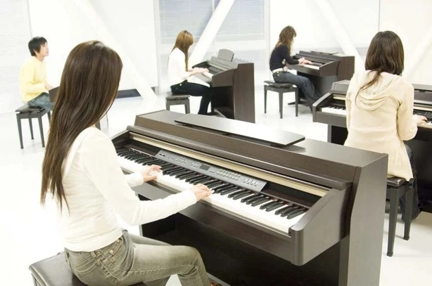 Les 7 Meilleurs Pianos pour Débutants del 2025